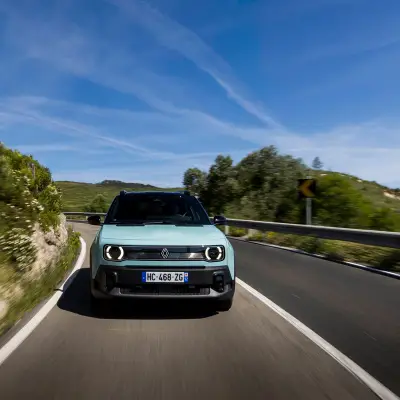 4 E-TECH Electric. A partire da €29.950